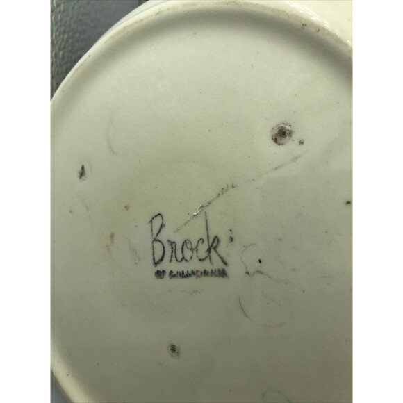 VTG Brock of California Farmhouse Tea Kettle and Lid Wire Handle Chip on Spout - Picture 9 of 10